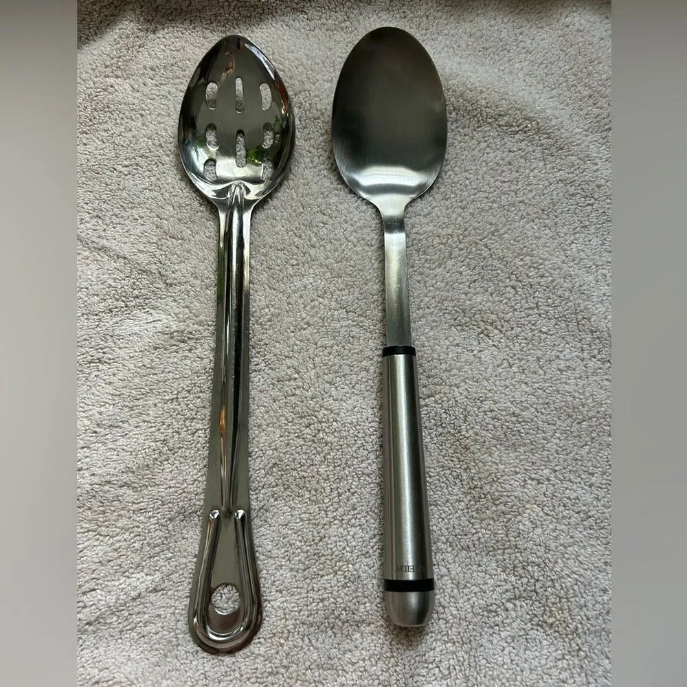 Oneida & Unbranded Stainless Steel Serving Spoon Utensil Set